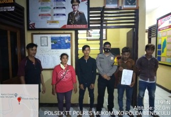 Bhabinkamtibmas Polsek Teras Terunjam Damaikan Secara Kekeluargaan