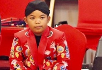 Acara konferensi pers dan launching single lagu perdana Saka berjudul "Gelang Putih".