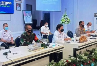 Dandim 1310/Bitung saat hadiri rapat