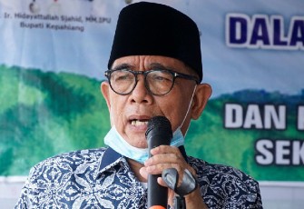 Bupati Kepahiang Dr Ir Hidayattullah Sjahid MM IPU 