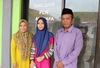 Satu Keluarga Ini Jadi Guru Ngaji