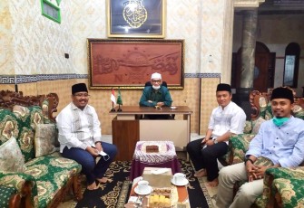 Plt Ketua DPD Gerindra Jawa Timur Anwar Sadad Menggelar Pertemuan Dengan Rais Aam Pengurus Besar Nahdlatul Ulama (PBNU) KH Miftahul Akhyar