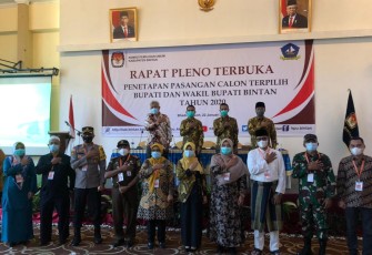 Rapat Pleno Terbuka Pasangan Calon Terpilih Bupati dan Wabup Bintan