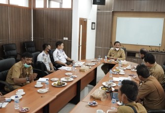 Bupati Bengkulu Utara Ir H Mian Saat Rapat Koordinasi di Dampingi Setdakab BU Bersama Dinas Perhubungan dan Disnakertrans Bengkulu Utara