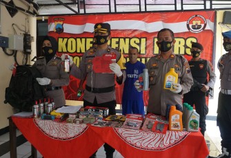 Kabag Ops Polres PurbaIingga Kompol Pujiono dalam konferensi pers, Senin (11/1/2021)