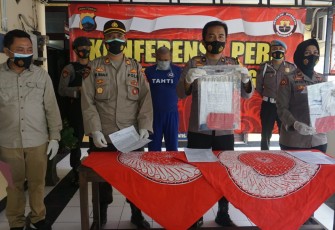 Kabag Ops Polres PurbaIingga Kompol Pujiono dalam konferensi pers, Jumat (22/1/2021)