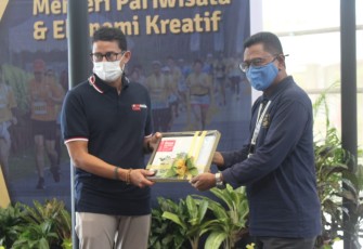 Menteri Pariwisata dan Ekonomi Kreatif (Menparekraf) Sandiaga Uno Berkunjung ke Kawasan Pariwisata Lagoi dan Desa Wisata Ekang Anculai