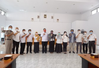 Plh Bupati Bengkulu Utara Dr Haryadi SPd MM MSi Saat Mengikuti Kegiatan Entry Meeting