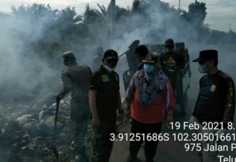 Sanksi Sosial Pembersihan Sampah