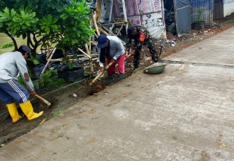 Pengerjaan Pelebaran Jalan