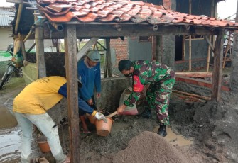 Pembangunan Posyandu Dusun Tanjungsari Rt 02 Rw 03 Desa Sedari Kec. Cibuaya Kab. Karawang. Pembangunan Posyandu ini dimulai sejak pembukaan TMMD ke 110.