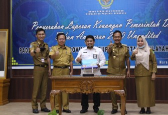 Penyerahan Laporan Keuangan