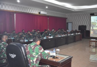 Korem 071/Wijayakusuma menggelar Sosialisasi Puanter dan Binwanwil Siterrem 071/Wijayakusuma TW. I TA 2021, Senin (29/3/2021) di Aula Jenderal Sudirman Makorem 071/Wijayakusuma, Sokaraja, Banyumas. 