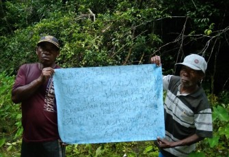 Marga Jitmau dan Marga Ijie Minta Ganti Rugi Kali Bomasu Yang Rusak