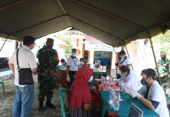 Bhakti Sosial Pengobatan Massal