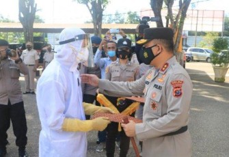 Kapolda NTT Irjen Poln Drs Lotharia Latif SH MHum