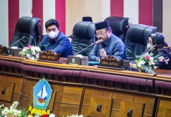 Rapat Paripurna DPRD Bintan 