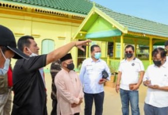Gubernur Kepri Ansar Ahmad 
