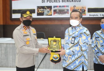 Polres Bengkulu Terima Penghargaan PTSP dari Ombudsman RI