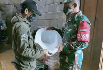 Bantuan jamban untuk warga
