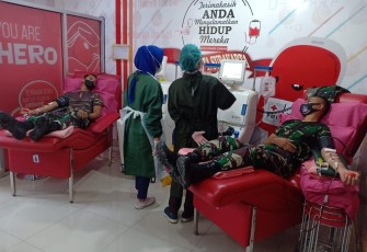 Peduli Kemanusiaan di Tengah Pandemi Covid-19, 13 Prajurit Yonif Mekanis Raider 413/Bremoro Jadi Pendonor Plasma Konvalesen