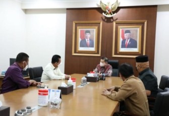 Gubernur Prov Kepri Tancap Gas KeBappenas Proses Proyek JBB dan Revitalisasi Pulau Penyengat