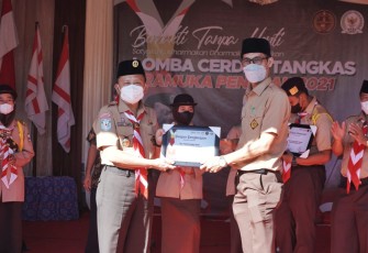 Sekda Hamka Sabri Ajak Pramuka Sukseskan Vaksinasi COVID-19