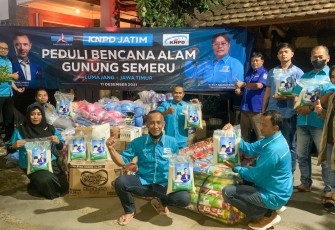 Partai Demokrat terus memberi bantuan untuk warga terdampak letusan Semeru