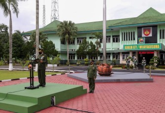 Korem 071/Wijayakusuma Gelar Upacara Peringatan Hari Pahlawan Tahun 2021