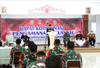 Wabup Kendal mewakili Bupati Kendal dalam acara Optimalisasi Koordinasi dan Sinergitas Forkompimcam dalam pencegahan dan penyelesaian konflik sosial. Kamis 11/11/2021