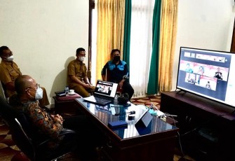 Bupati Dan Wakil Bupati Mengikuti Pembekalan Kepemimpinan Pemerintahan Dalam Negeri Tahun 2021 secara virtual, 