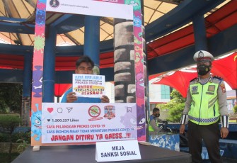 Sat Lantas Polres Bengkulu Beri Edukasi Pelanggar Prokes