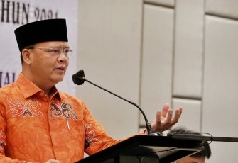 Gubernur Bengkulu Rohidin Mersyah :  Perekonomian akan bergerak jika ada perputaran sumber daya. Semakin cepat perputaran maka perekonomian akan semakin baik.