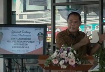 Bupati Karanganyar Juliyatmono dalam acara Soft Launching Mal Pelayanan Publik (MPP) Karanganyar, pada Selasa (28/12/2021)