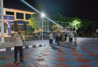 Waka Polres Majalengka KOMPOL Sumari saat Pimpin Apel Kesiapan KRYD Dengan 3 Pilar dan Himbauan Prokes