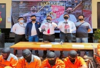 Polres OKI saat press release barang bukti dan tersangka, Senin (29/11/2021)