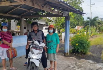 Warga kelurahan komersot