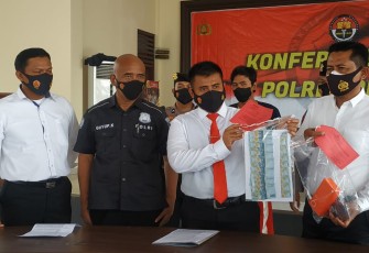 Nekat Edarkan Uang Palsu Lewat Modus COD Beli Ponsel, Seorang Warga Diamankan Polisi