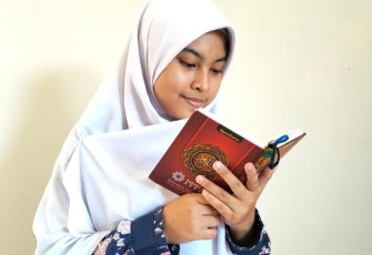  Kisah Hana Ditinggal Ayahnya Sehari Sebelum Berangkat ke Pesantren