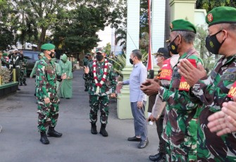 Kunjungan Pangdam IV/Dip