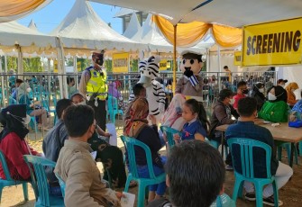 HUT  ke 66 Satlantas Polres Kendal laksanakan vaksin masal di Stadion Kebondalem Kota Kendal