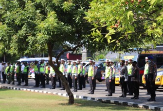 Polres Kendal melakukan kegiatan gelar apel operasi patuh candi tahun 2021, yang digelar di halaman Mapolres Kendal, Senin (20/9/21),