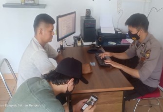 Polres Bengkulu Selatan menerima laporan warga  atas dugaan tindak pidana pencurian sepeda motor