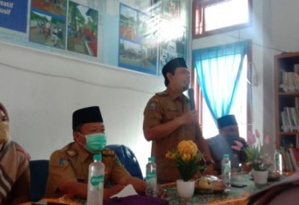 Camat dan Lurah Cukup 2-3 Jam Duduk di Belakang Meja, Harus Sering ke Lapangan