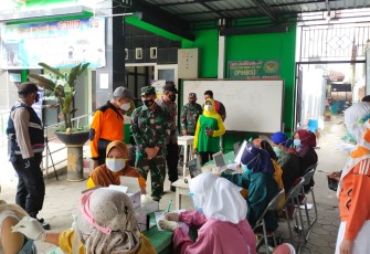 Serbuan vaksin di wilayah Wedarijaksa