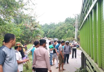Lakalantas Permotor Dengan Truk Fuso 