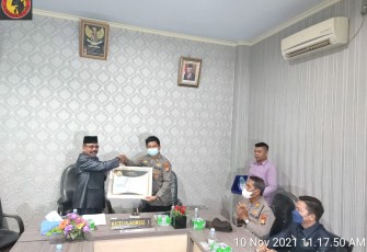 Apresiasi Keberhasilan Polri, DPRD Benteng Beri Penghargaan