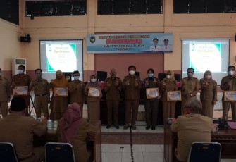 Bupati Bengkulu Selatan Gusnan Mulyadi Hadiri Rapat Koordinasi Pembangunan (Rakorbang) Tahun 2021
