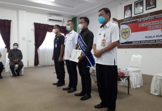 Babinsa Koramil Kurun Hadiri Pengukuhan Duta Anti Narkotika Kabupaten Gunung Mas