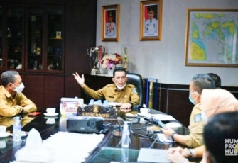 Gubernur Ansar : Bantuan Untuk Masyarakat Harus Tersalurkan Dengan  Cepat